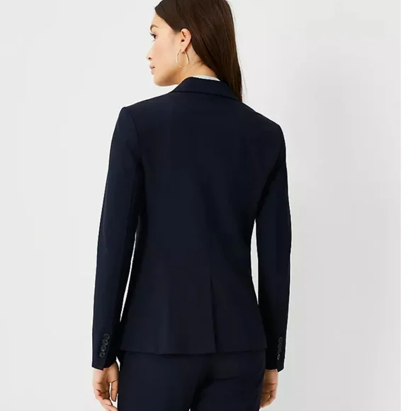 EUC Ann Taylor Two Button Blazer Lined - Picture 2 of 10